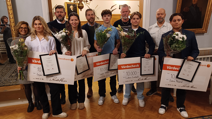 Grattis säger vi till årets ungdomsstipendiater!