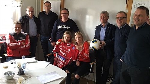 Fotbollsdamer och näringsliv i samarbete för hela länets utveckling