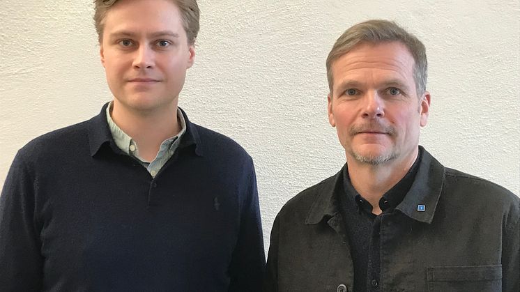 Albin Schyllert (M), vice ordförande i Psykiatri-, habilitering och hjälpmedelsnämnden och Per Einarsson (KD), ordförande.