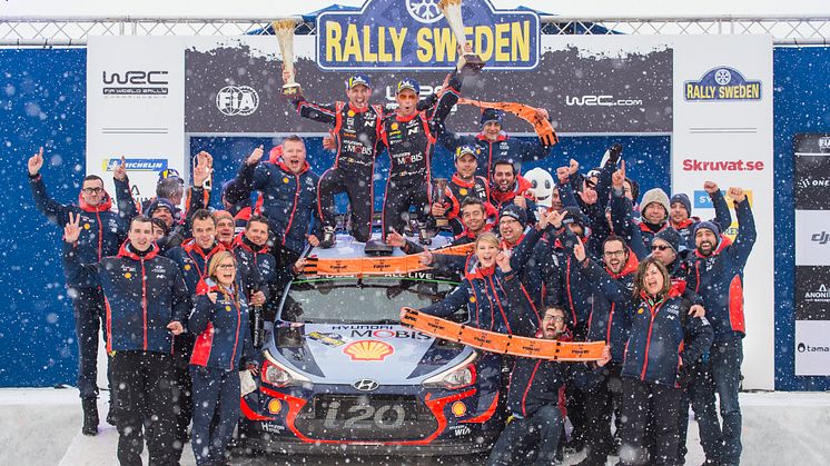 Hyundai tog dubbla pallplatser i Rally Sweden.