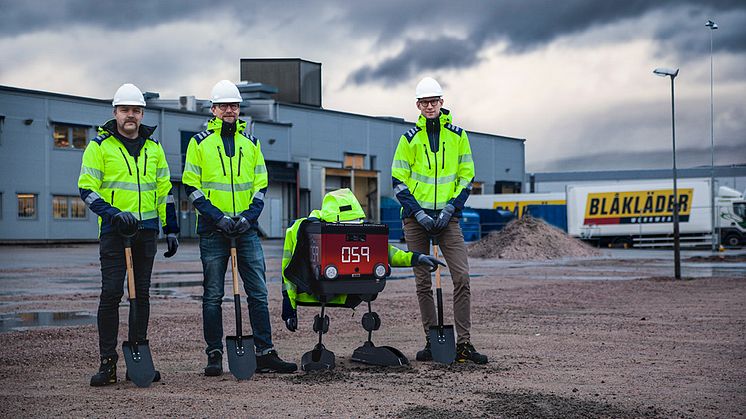 BLÅKLÄDER VERGRÖSSERT DEN HAUPTSITZ