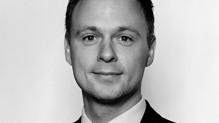 Flügger har budt velkommen til deres nye kommunikationschef, Casper Paggio Hansson Felt. Han kommer til malingkoncernen fra en stilling som seniorrådgiver hos kommunikationsbureauet Advice. Foto: Flügger