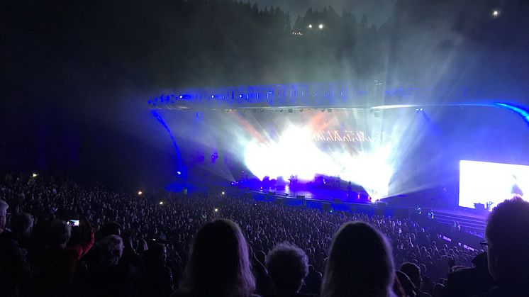 ​TAKIDA OCH STIFTELSEN SLÅR PUBLIKREKORD I DALHALLA!