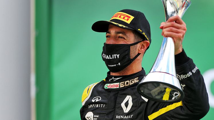 ​Ricciardo tar’ podieplads