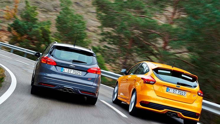A kibővített motorkínálat megduplázta az új Ford Focus ST eladásait; immár a dízelmotoros, PowerShift váltós modell is megrendelhető