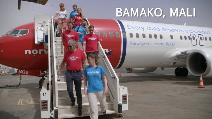Årets viktigaste flygning 2017 - ett plan fullastat med nödhjälp flögs ned till Mali