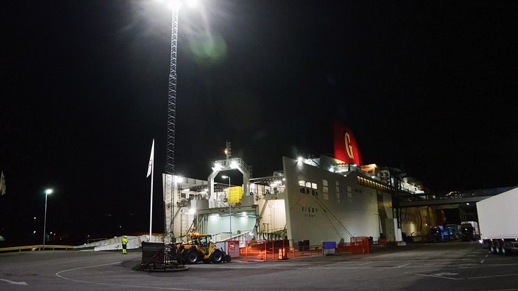 Titan mastbelysning lyser upp Gotlandsterminalen hos Smålandshamnar, Oskarshamn