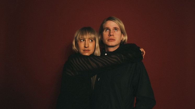 Den 22. oktober sender Jærv Lille VEGA på den anden ende med kaskader af fængende synthpop-melodier.