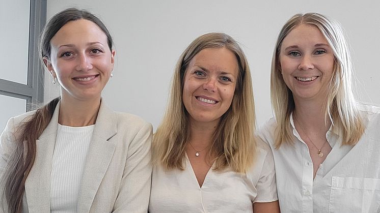 Abelone Tischbein-Madsen, Anna Nordlander och Hanna Nordenö vill skapa ett ökat välmående hos kvinnor genom sin plattform Femillo. 