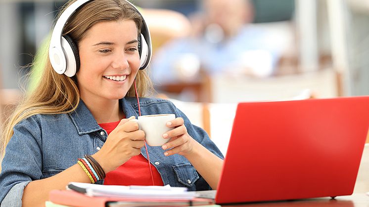 Onlinemässan - ett nytt sätt att informera om sökbara yrkeshögskoleutbildningar i Piteås närhet.   Foto: Getty Images