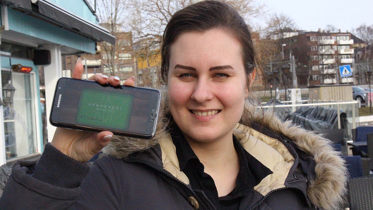 Christina er en av mange som har lastet ned Donorkortet som app.