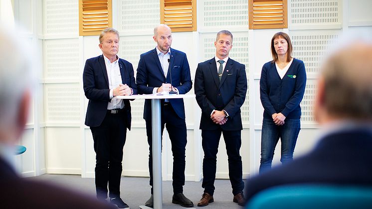 Kenneth Backgård, sjukvårdspartiet, Claes Nordmark, socialdemokraterna, Johan Grön, centerpartiet och Catarina Ask, miljöpartiet presenterade i dag majoritetskoalitionen Framtid Boden.
