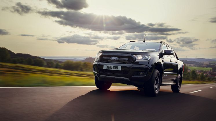 FORD_2017_RANGER_BLACK_EDITION_DOUBLE_CAB_02