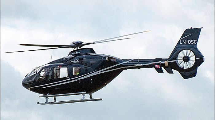 Helikopter over trikkenettet i Oslo 