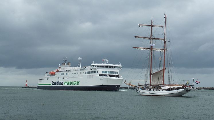 Berlin Warnemünde schooner