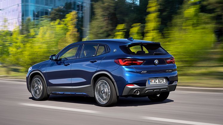 BMW X2 xDrive25e