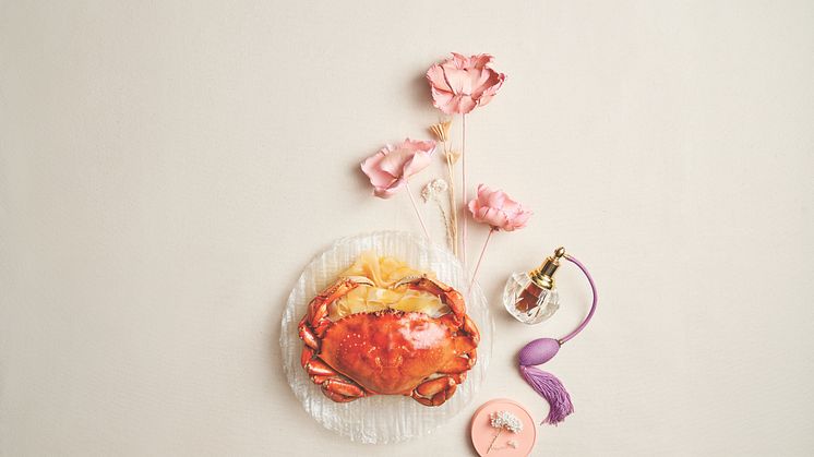 Peach Blossoms - Stewed Mung Bean Noodles with Drunken Crab