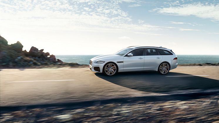 Jaguar XF Sportbrake har sammen sportslige DNA som sedanversionen, og er måske endnu mere sportslig at se på