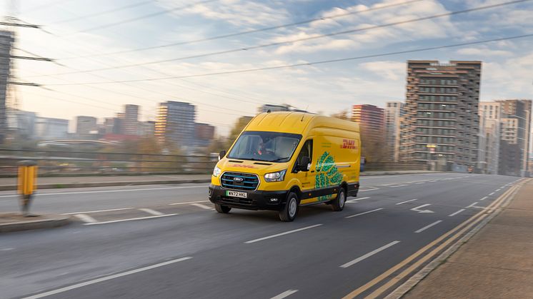 DHL Express Ford E-Transit (6)