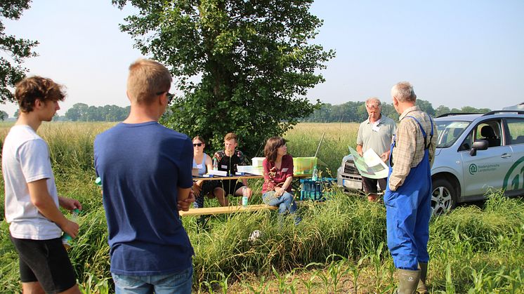 „Bachläufe wieder(beleben) – die Natur in der Region fördern“