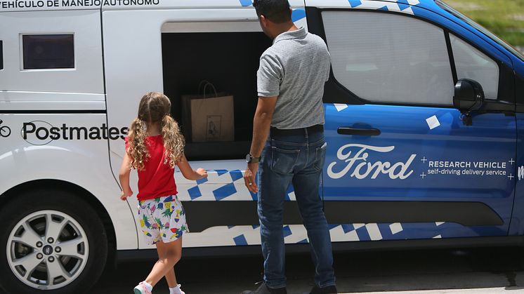 Ford - Postames együttműködés