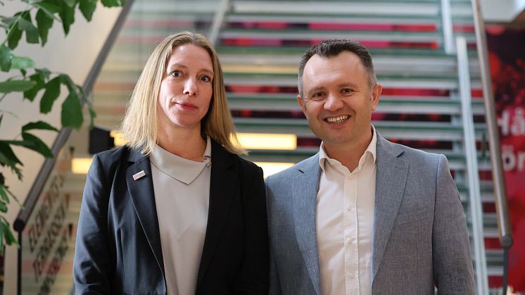 Energiföretagens vd Åsa Pettersson och Sezgin Kadir, vd och koncernchef för Kraftringen Energi samt ny styrelseordförande för Energiföretagen Sverige.+