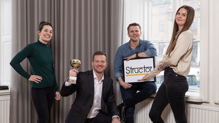 Structor Mark Väst från vänster: Josefine Klintberg, Björn Sandsundet, Olof Nilsson och Elin Magnusson. Saknas på bilden: Ailinh Nguyen. Foto: Structor  