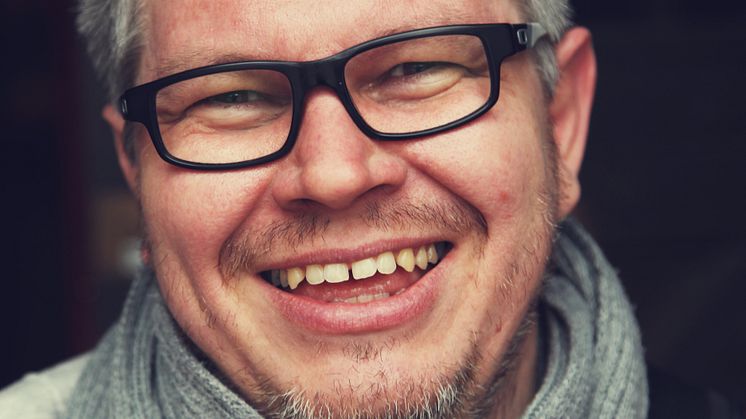 Författarporträtt: Royne Mercurio