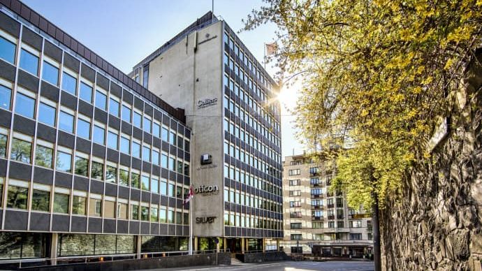 Høegh eier Wergelandsveien 7 som er et kontorbygg hvor det er gjennomført energioppgraderinger og driftes med BREEAM-In-Use