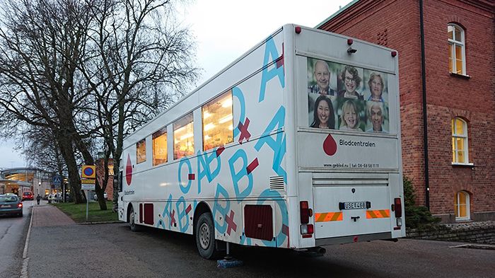 Framöver kommer Norrtälje sjukhus att bli ett ordinarie stopp för blodbussen.