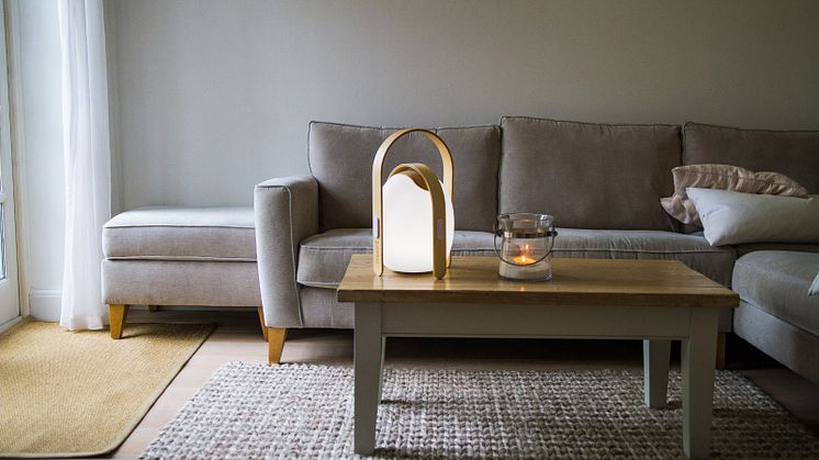 Trådlös högtalare och lampa, mini - vardagsrum