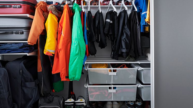 Elfa_Laundry_Cleaning_Interior_Click-in_system_Classic_2022_02_014_1.jpg