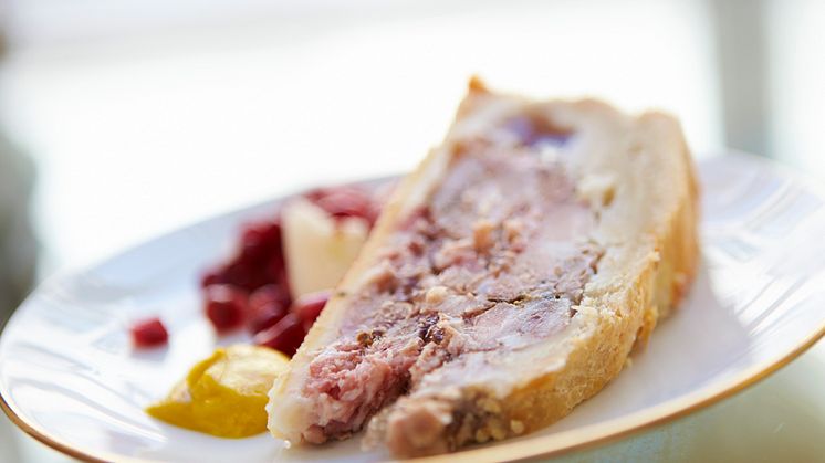 Engelsk pork pie av Rapsgris signerad Jens Linder
