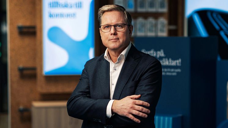 Sebastian Pehrson, ledare för Telenors företagskundservice, gör företagsstrategin levande i vardagen med hjälp av pulsmätningar.