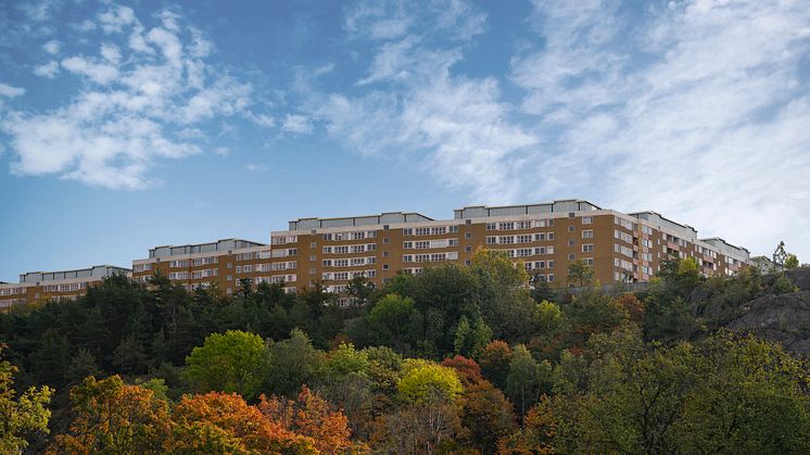 Henriksdalsberget nerifrån Danvikstull