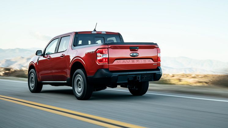 Ford-Maverick_2L-EcoBoost-AWD_Lariat_04