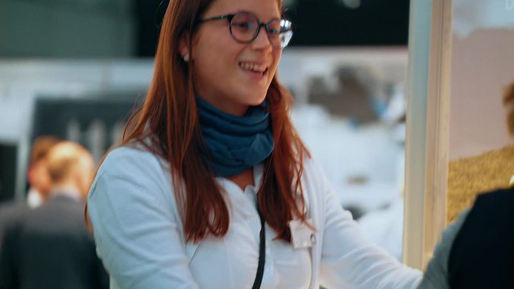 apoBank auf der Medica 2017