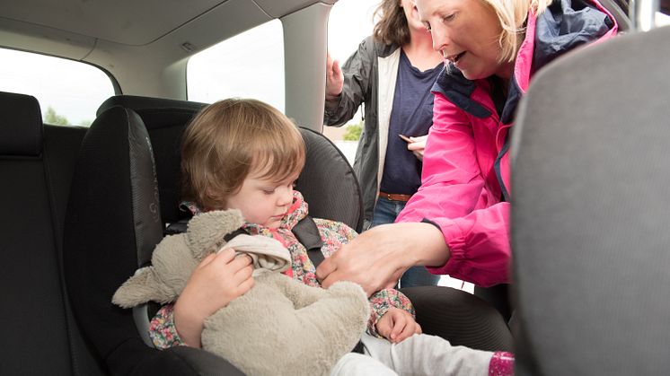 Get life-saving advice at our child car seat clinics