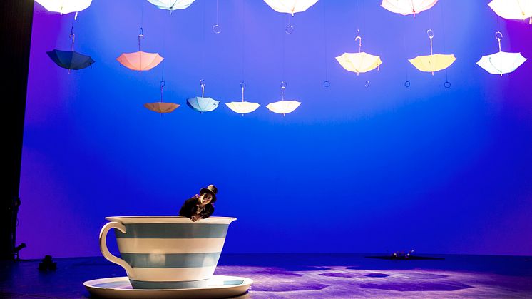 Alice i Underlandet - pressbild