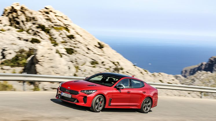 Kia Stinger_119