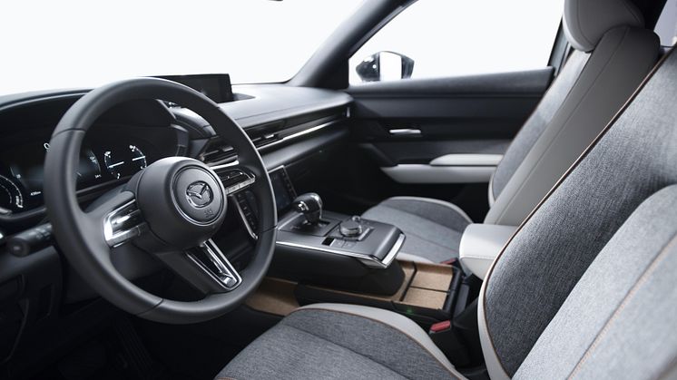 MAZDA-MX-30_Interior_EU-specification_17_hires