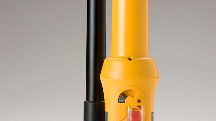 Hi-res image - Ocean Signal - Ocean Signal SafeSea S100 SART