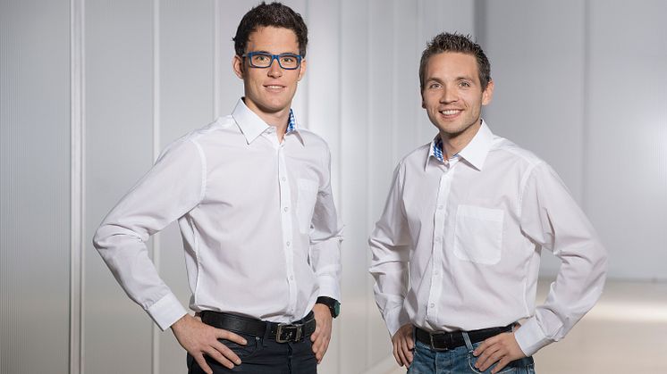 Hyundai WRC sjåfør Thierry Neuville (B) og kartleser Nicolas Gilsoul (B)