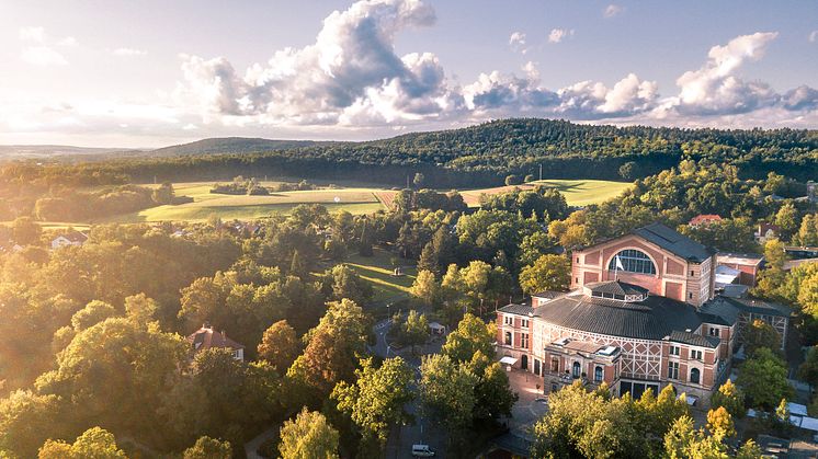 Bayreuth Luftaufnahme vom Festspielhaus ©Corinna Weih