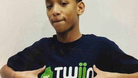 Corey Junior Davis
