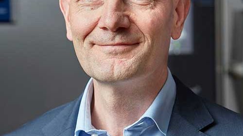 Jacob-Broberg-Electrolux-Prof-Management-web-500