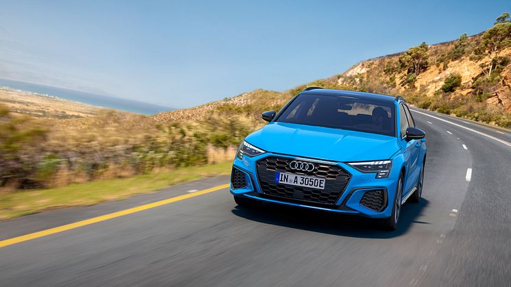 Audi A3 Sportback 40 TFSI e (Turboblå)