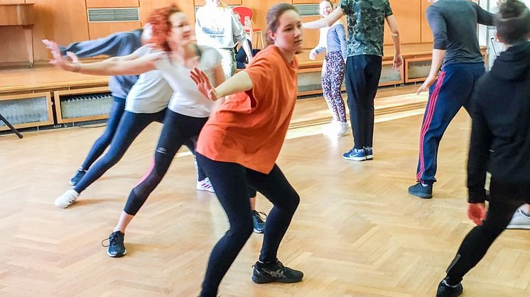 Tanz-Projekt für Hörende und Gehörlose