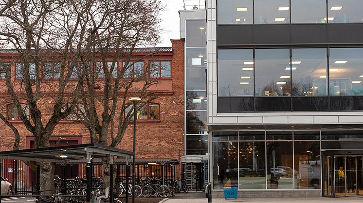 Kontorsbyggnaden Epiroc, kv Signalen 8. Klerkgatan 21.