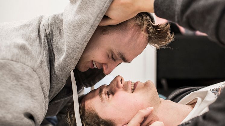 Lue Dittmann Støvelbæk & Nikolaj Groth //Zuhal Kocan